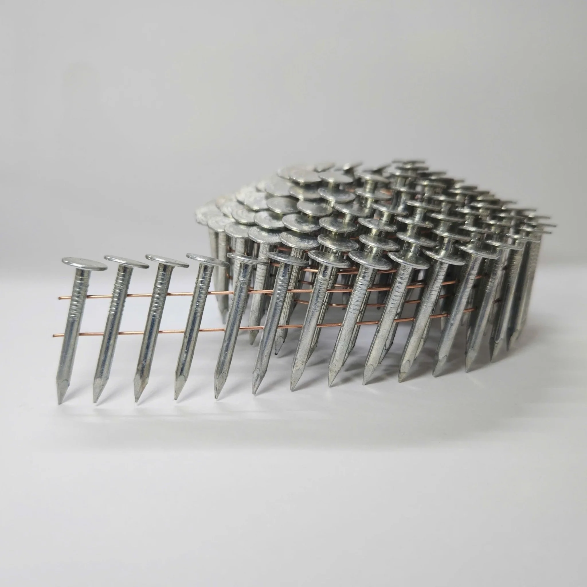 1-1/4″ Coil Roofing Nails 960pcs Inner Box Smooth or Ring Shank 26CR114120B - Image 3