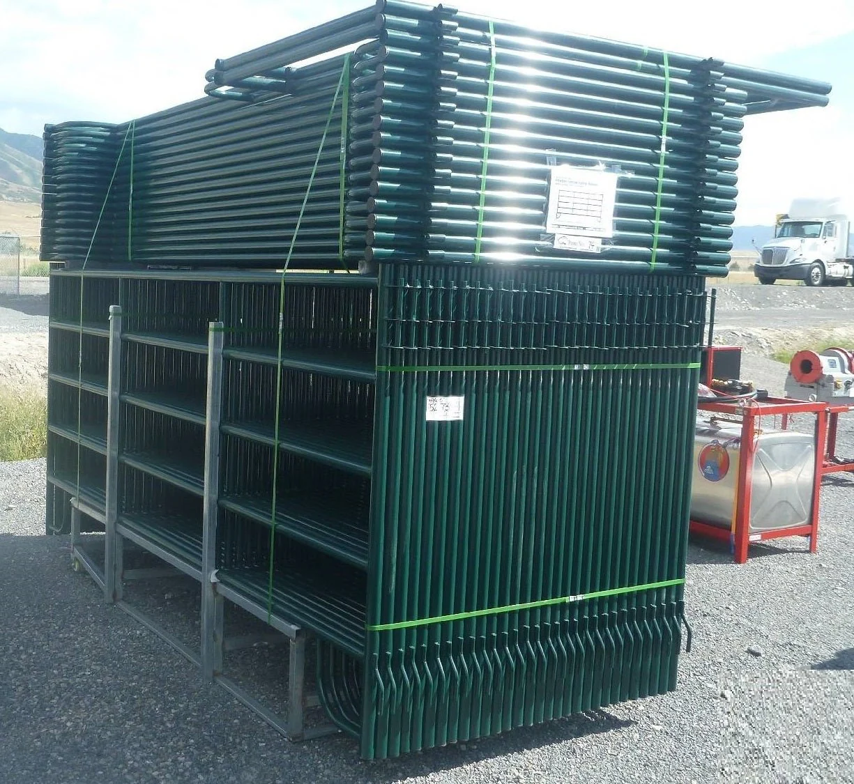 10FT & 12FT Heavy-Duty Steel Corral Panels – Livestock & Horse Fencing with Gate - Image 12