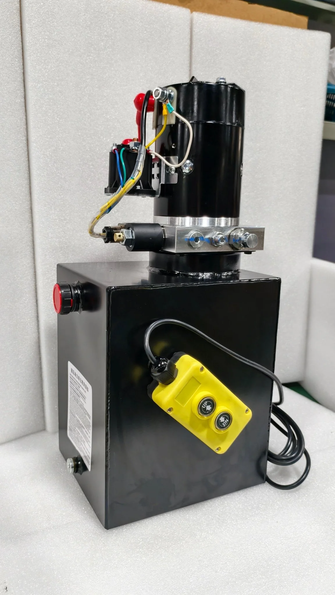 12 Quart 12V Hydraulic Pump – Single Acting Dump Trailer Power Unit | 3200 PSI Max Pressure SAP12123200