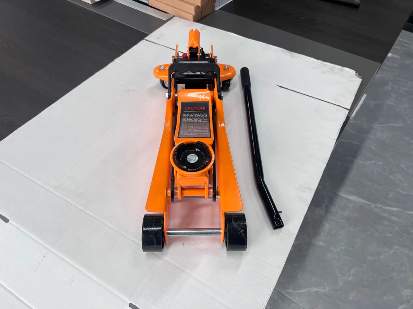 2.5 Ton Low Profile Hydraulic Floor Jack with Dual Piston | Steel Frame | Model 311657 - Image 3