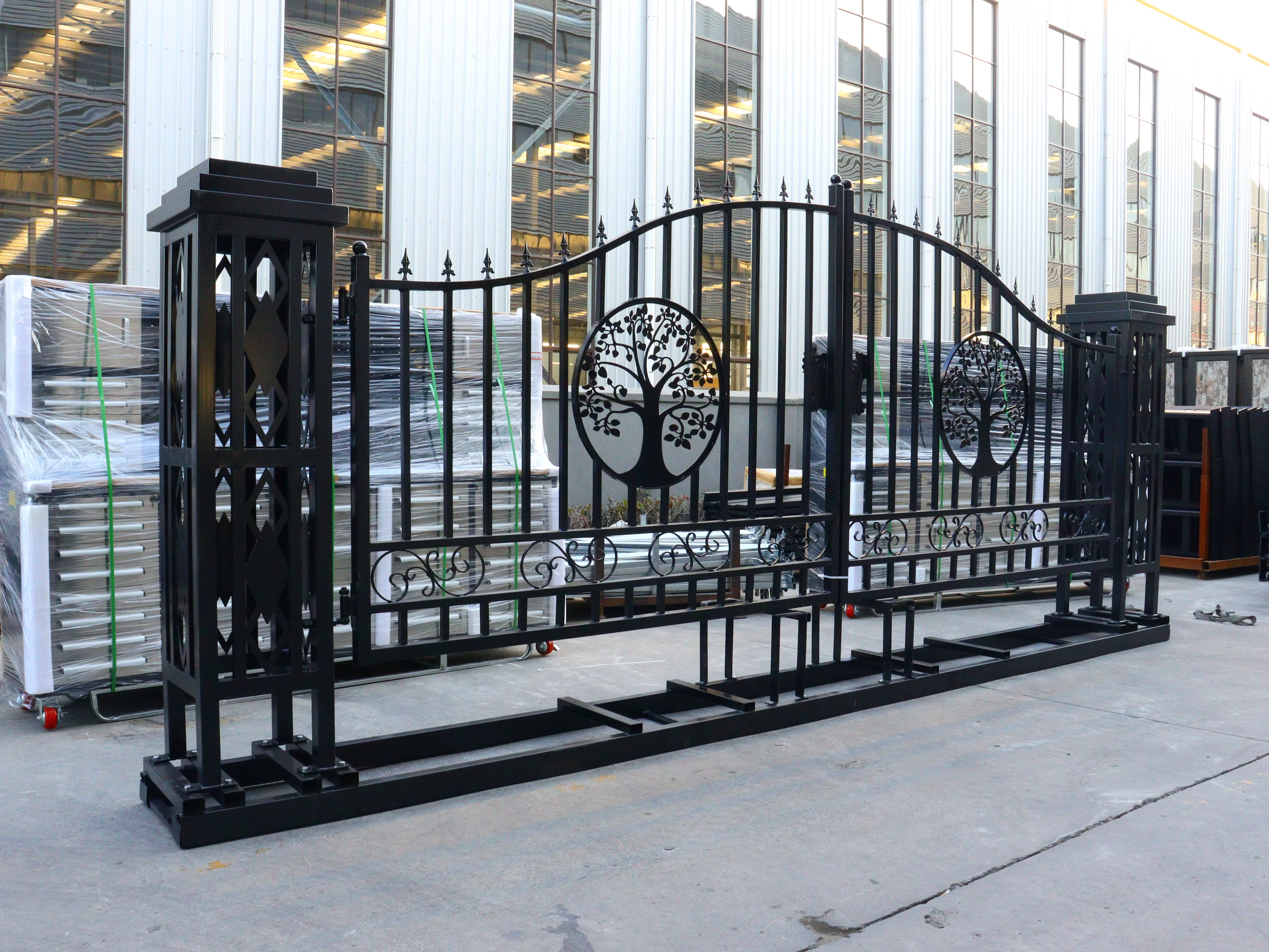 20 FT Heavy-Duty Steel Driveway Gate with Tree of Life Artwork – Black Dual Swing Farm Gate Kit SU20TL - Image 3