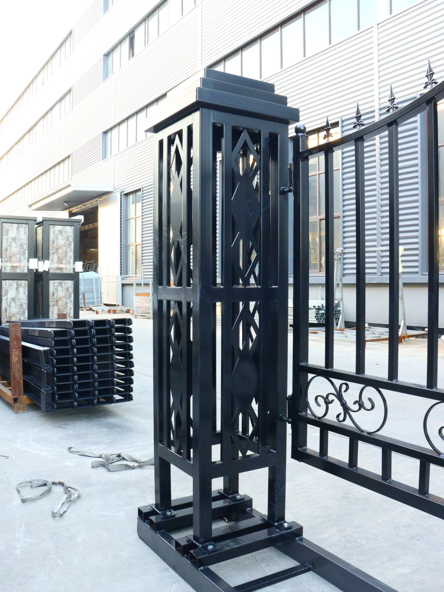 20FT Metal Farm Gate Kit Driveway Entry Design Dual-Swing Gate Kit – Tree of Life Artwork SU24TL - Image 8
