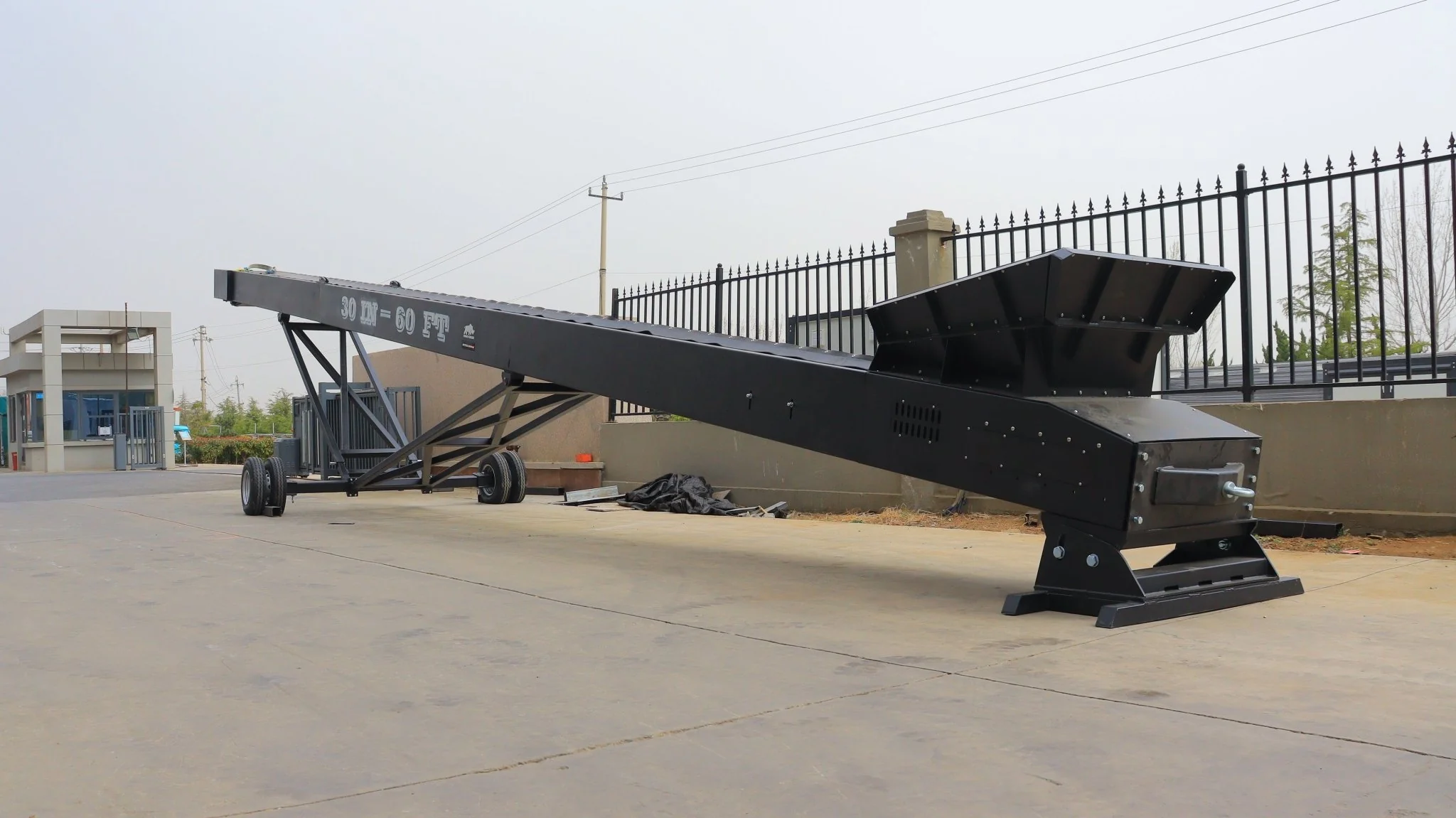 30 x 60 FT Heavy Duty Stacking Conveyor for Mining, Recycling, Aggregates SU25602