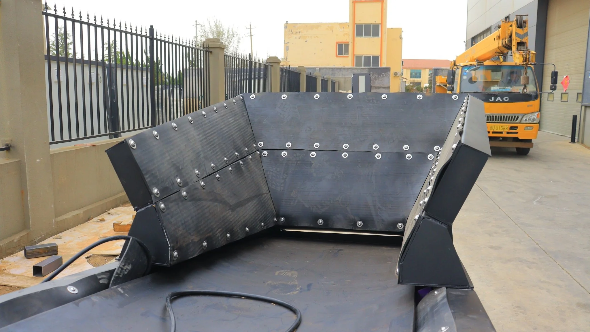 30 x 60 FT Heavy Duty Stacking Conveyor for Mining, Recycling, Aggregates SU25602 - Image 10