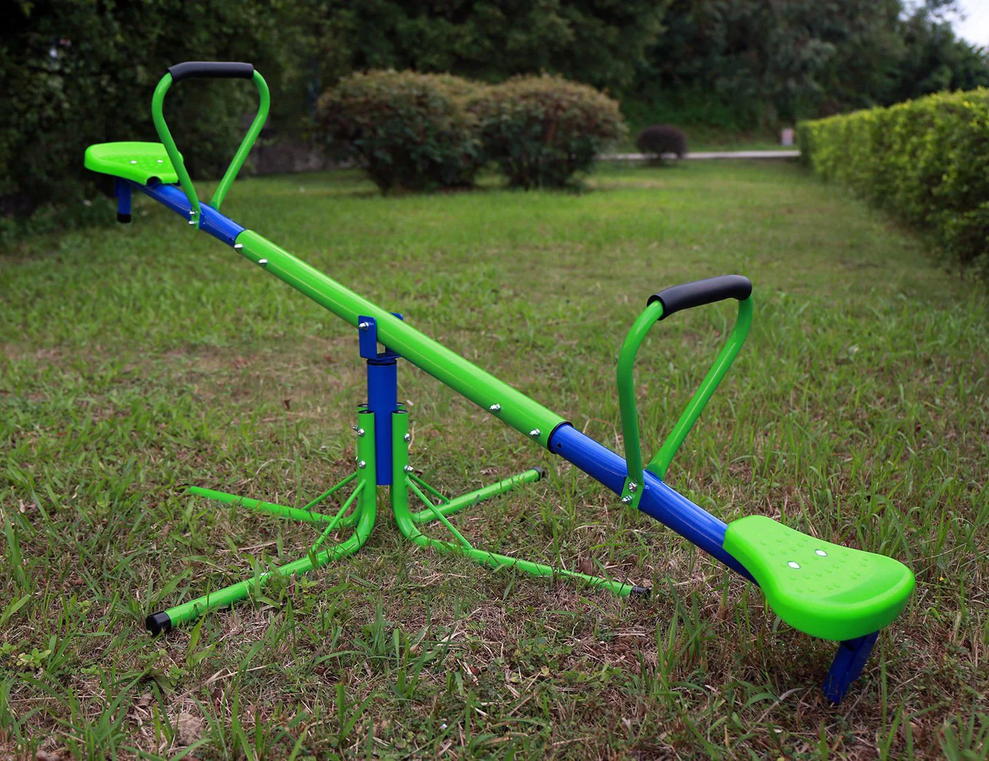 New 360 Degree Rotating Seesaw for Kids – Outdoor & Indoor Active Play Equipment