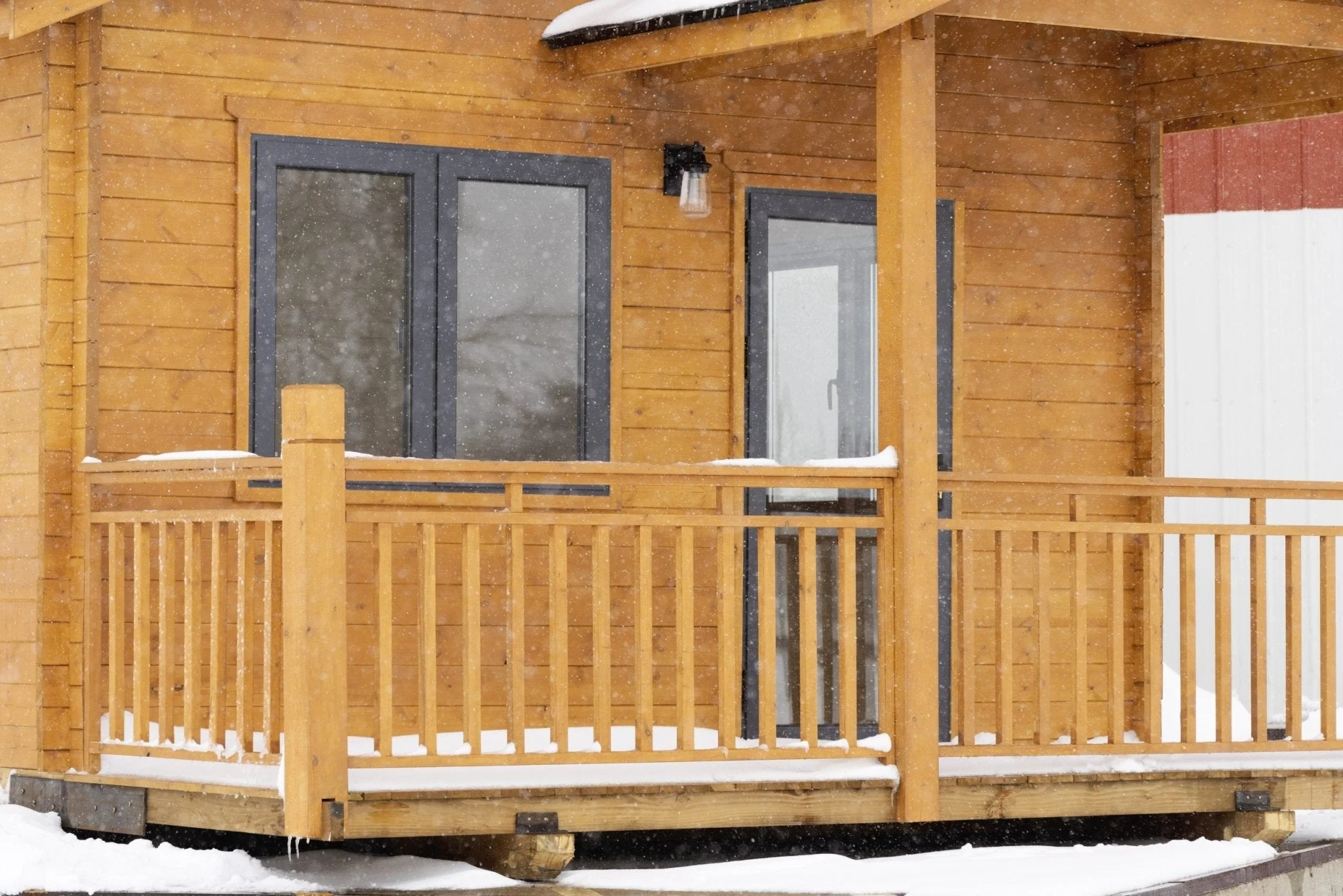 370 SQ FT Insulated Pine Log Cabin Tiny House Package – Multiple Options – Energy-Efficient Design - Image 5