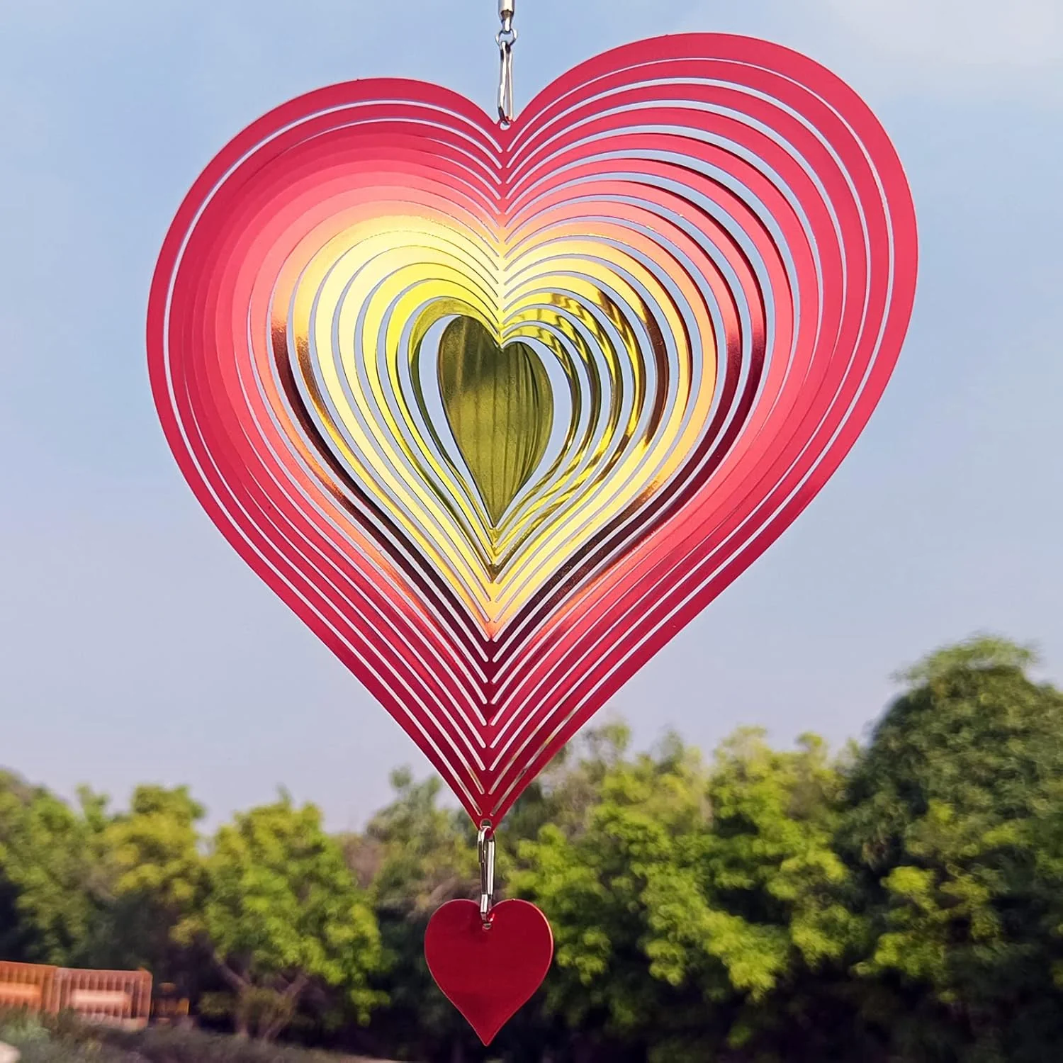 3D Stainless Steel Heart Wind Spinner – Silver Reflective Hanging Garden & Yard Decoration