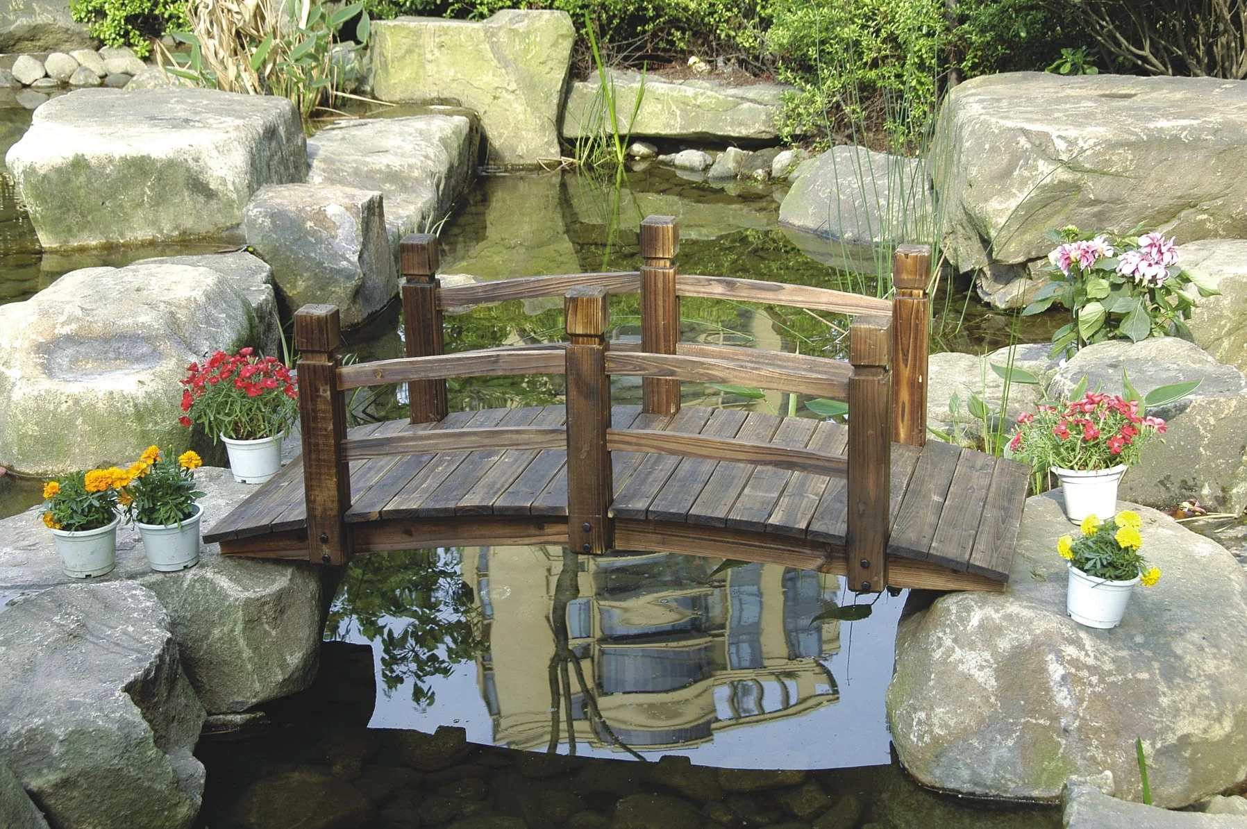 5FT Wooden Garden Bridge for Ponds & Yards – Decorative Arch, 225 lb Weight Capacity-WBR110 - Image 2
