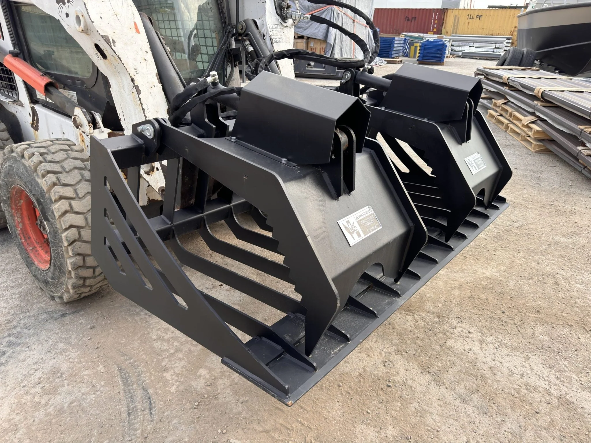 72" Skid Steer Rock Grapple Bucket – Heavy-Duty Hydraulic | SU72RGB - Image 11