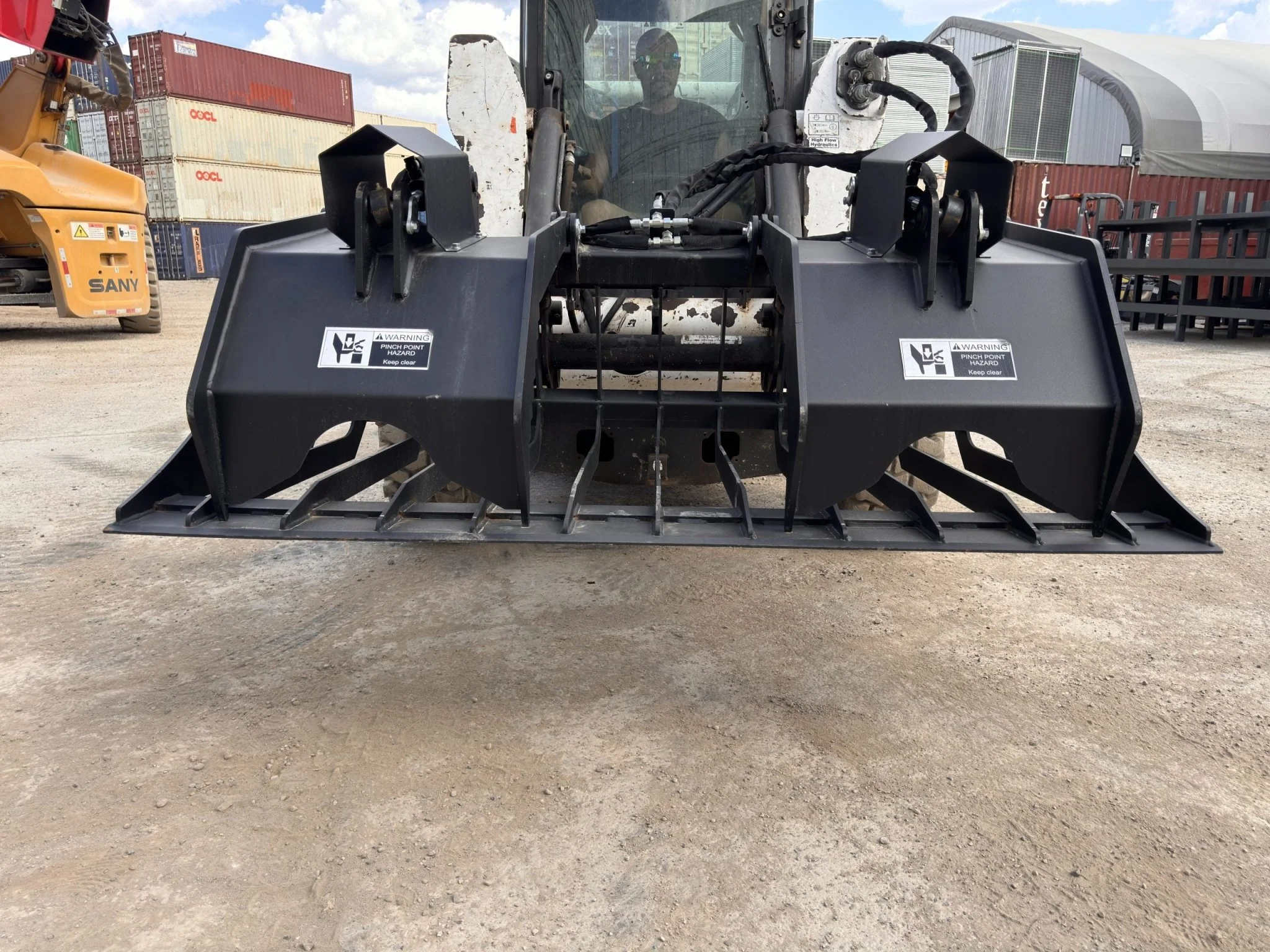 72" Skid Steer Rock Grapple Bucket – Heavy-Duty Hydraulic | SU72RGB - Image 19