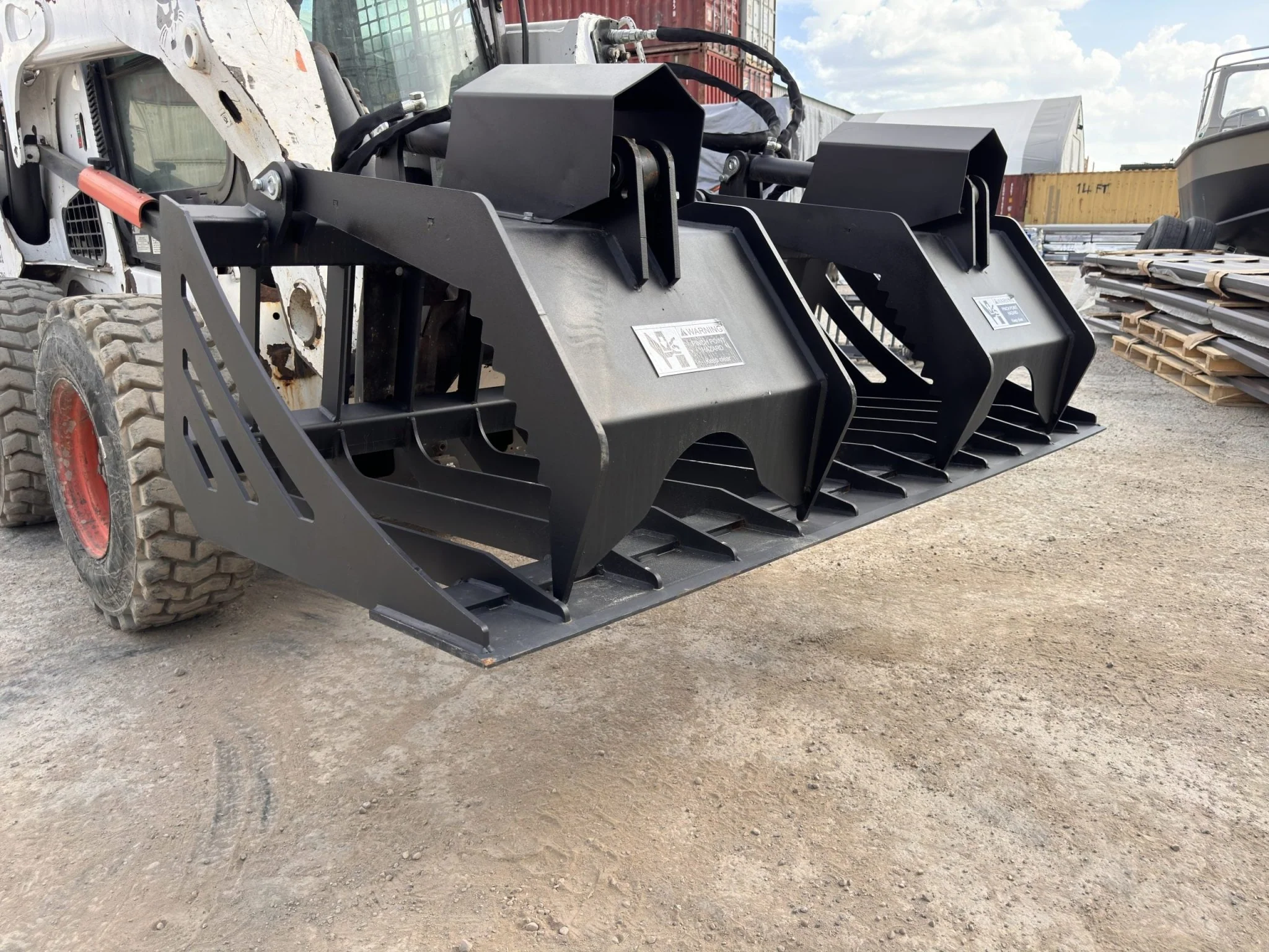 72" Skid Steer Rock Grapple Bucket – Heavy-Duty Hydraulic | SU72RGB - Image 20
