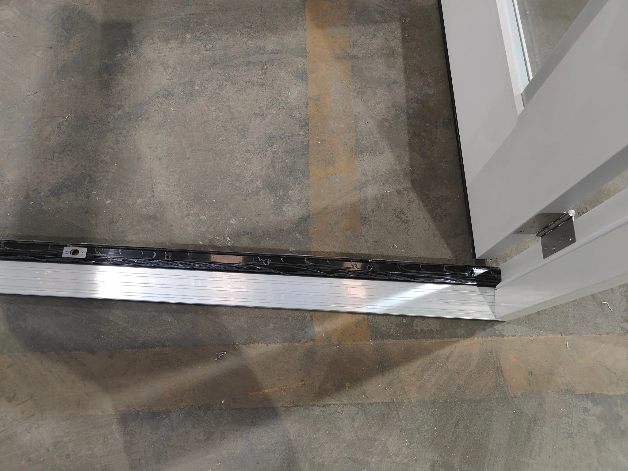 72x80 Double Fiberglass Door with Built-In Blinds Clear Glass Prehung Smooth White Finish Left or Right Active FG00DDLH FG00DDRH - Image 3