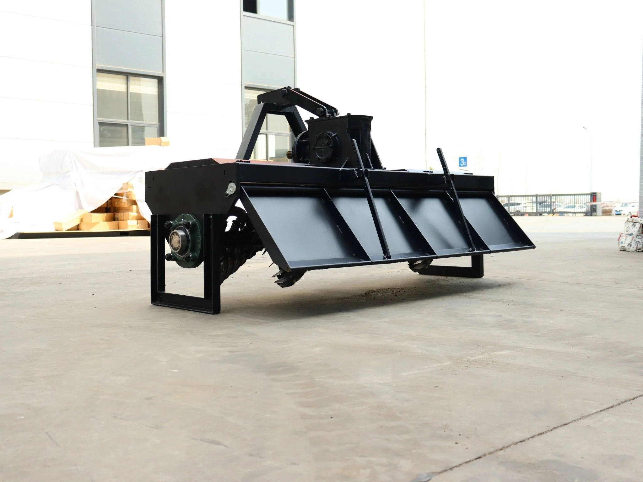 75" 3-Point Hitch Rotary Tiller for 30–60 HP Tractors with 52 Blades, 12–16 cm Working Depth & PTO Drive SU3PT72 - Image 3