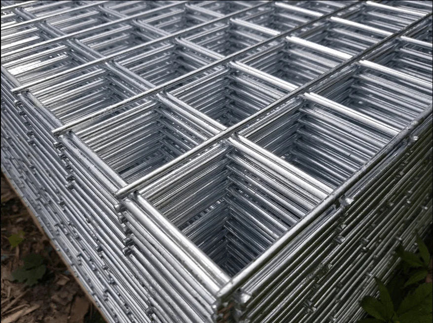 7 FT & 16 FT Welded Wire Fence Panels – Heavy-Duty 4" x 4" Metal Grid for Animal Enclosures - Image 6