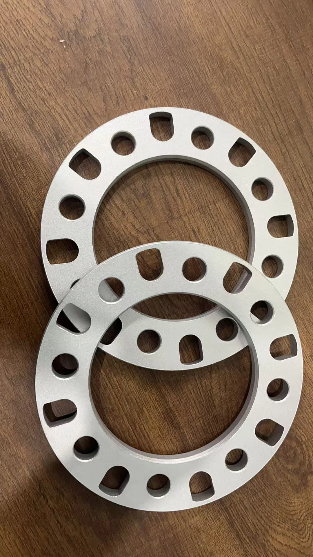 8-Lug Universal Wheel Spacers – 12mm Aluminum Kit for Trucks | S4021