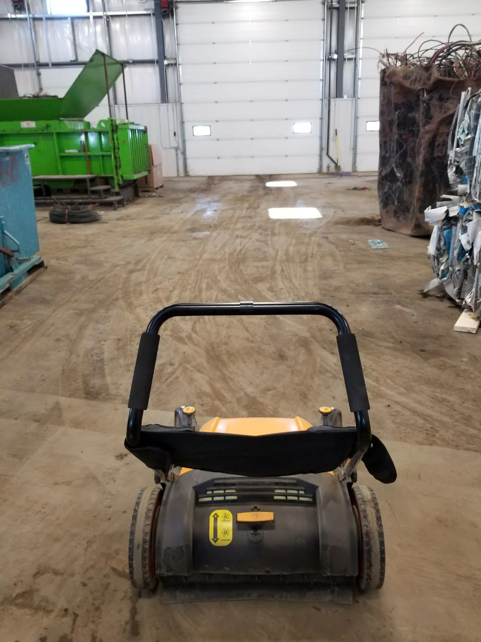 Automatic Walk-Behind Floor Sweeper – 40,000 sq ft/hr Industrial Cleaner JL950S - Image 10