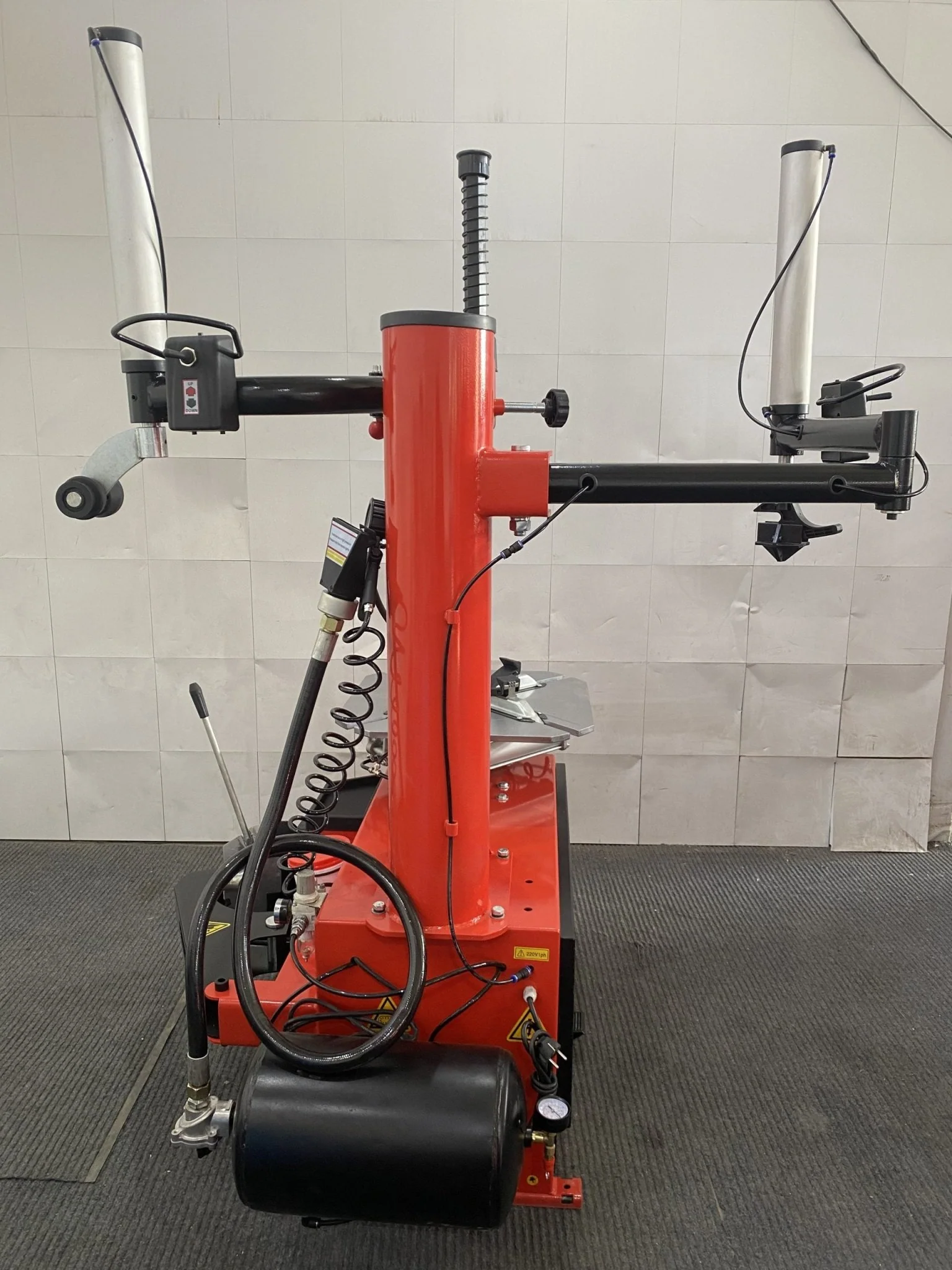 Blue Viper Dual Arm Tire Changer – Bead Blaster, Heavy-Duty | SKU: FT380 - Image 3