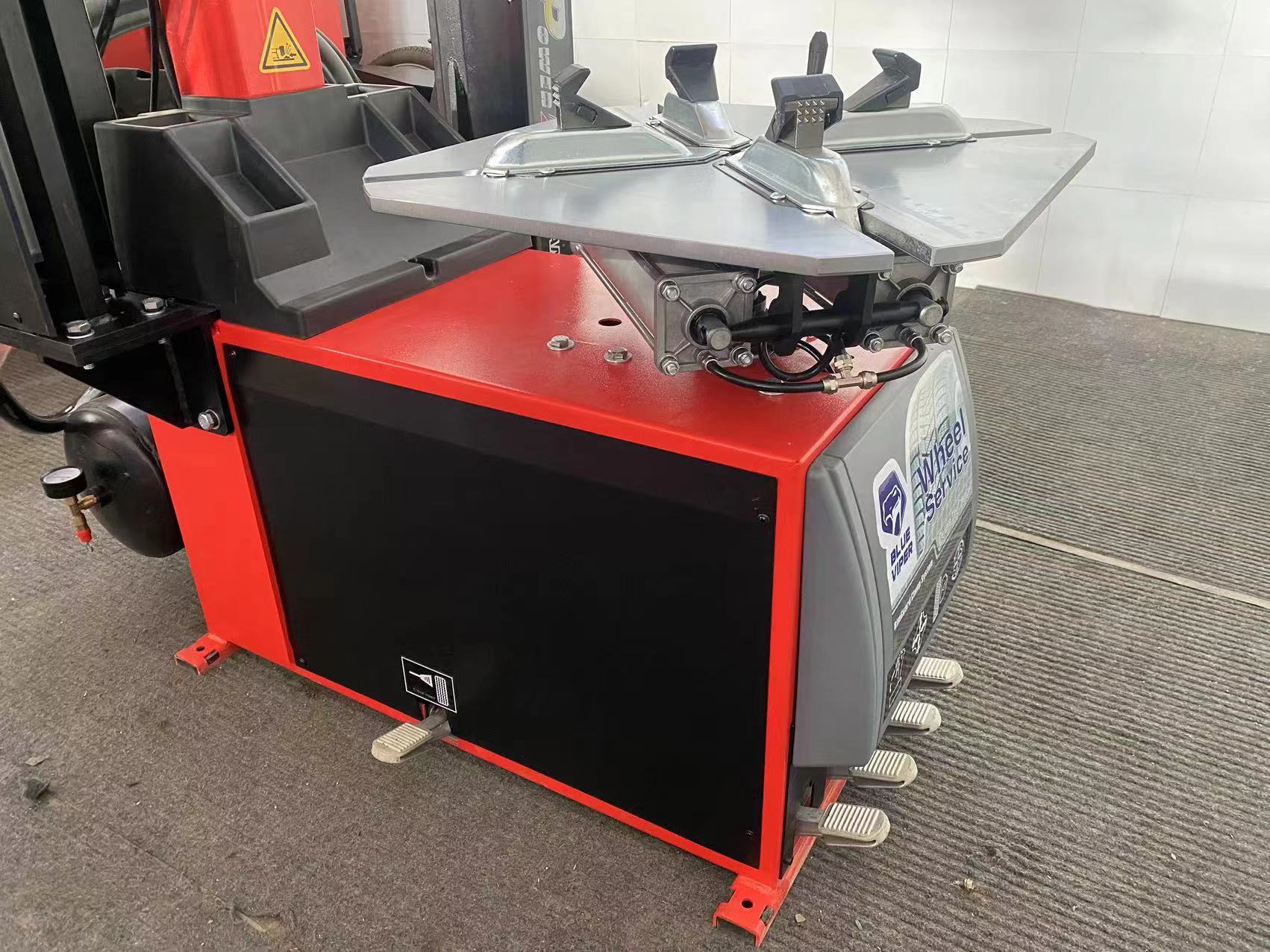 Blue Viper FT800 Automatic Tire Changer – Dual Assist Arms, Air Blast, 28.5" Clamp | SKU: FT800 - Image 6