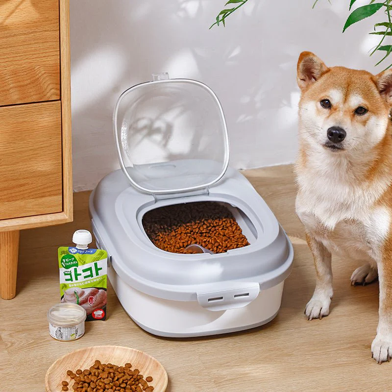 Collapsible Dog Food Storage Container with Lid – Portable Pet Food Bin for Travel & Home | S1338 - Image 4