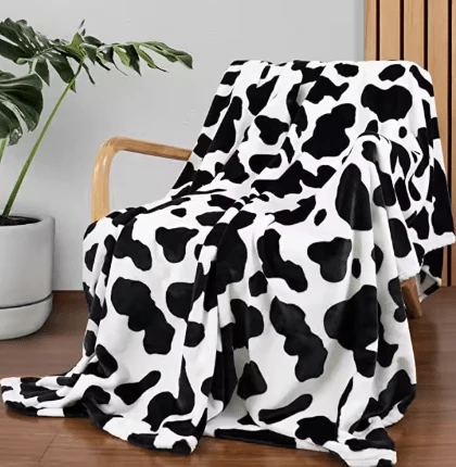 50″ x 60″ Cow Print Throw Blanket – Soft Faux Fur Decorative Couch & Bed Throw