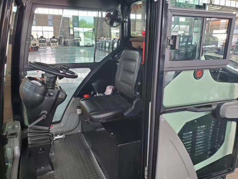 Fully Enclosed Ride-On Floor & Road Sweeper – Industrial Cleaning Machine, SKU: 231900 - Image 3