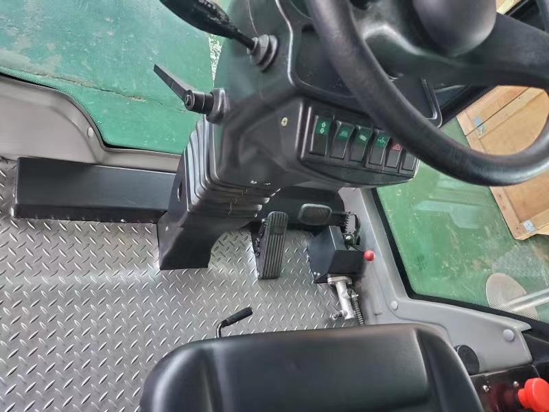 Fully Enclosed Ride-On Floor & Road Sweeper – Industrial Cleaning Machine, SKU: 231900 - Image 4