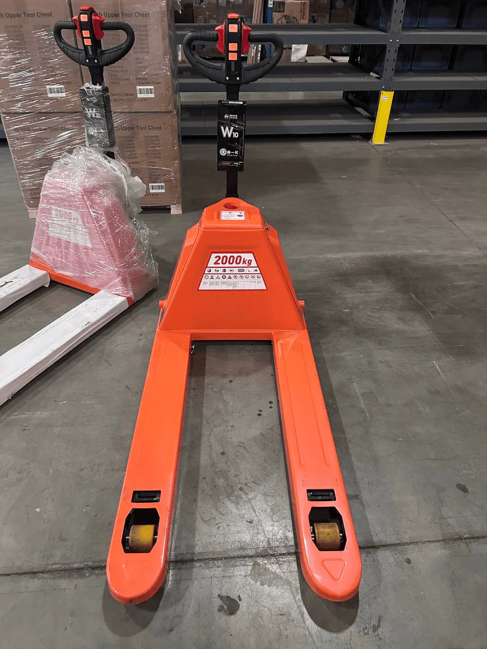 Full Electric Pallet Truck 2000kg Walkie Type 685mm Fork Width Warehouse Jack NPT20C - Image 4