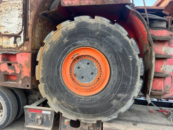 Good Used Heavy-Duty OTR Tires – Quality Name Brand Selection