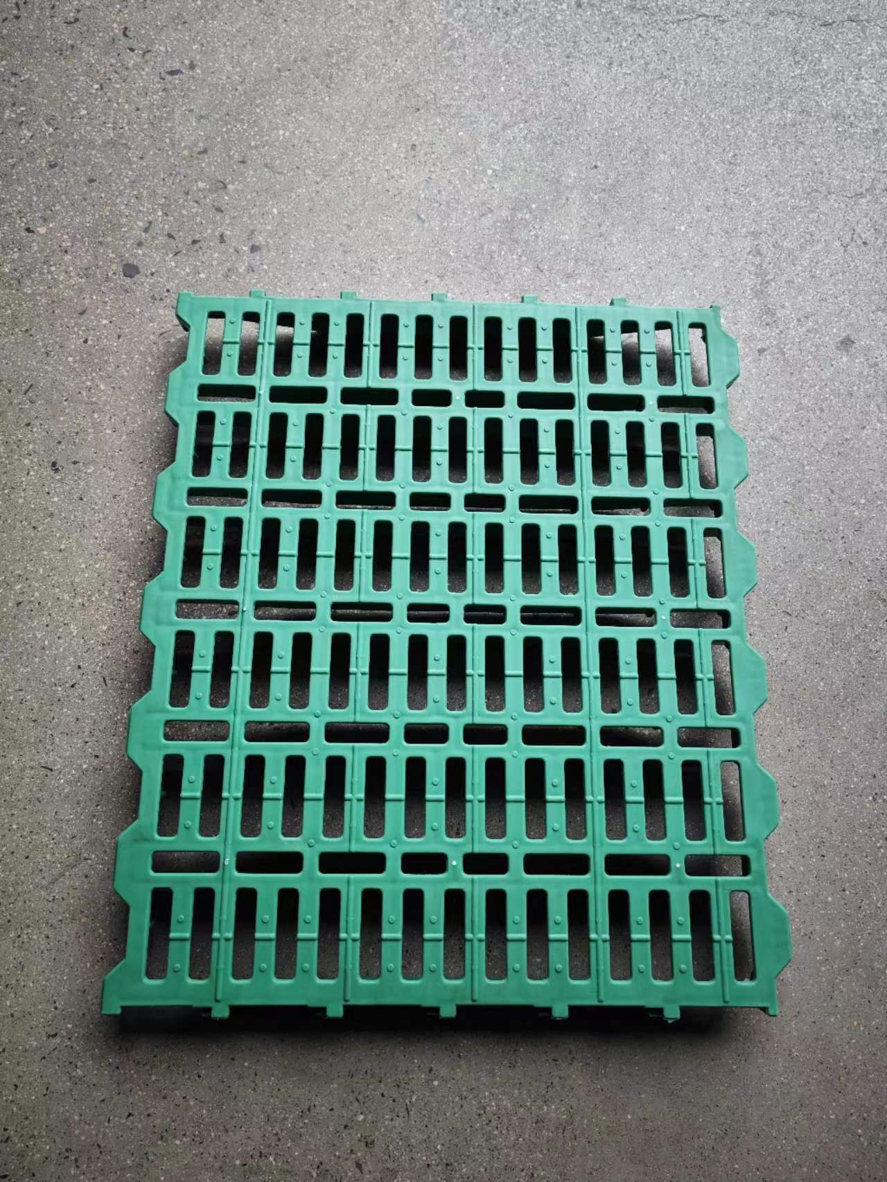 Heavy-Duty Interlocking Sub Floor Plastic Panels – 3.11 Sq Ft Modular Flooring 1024859