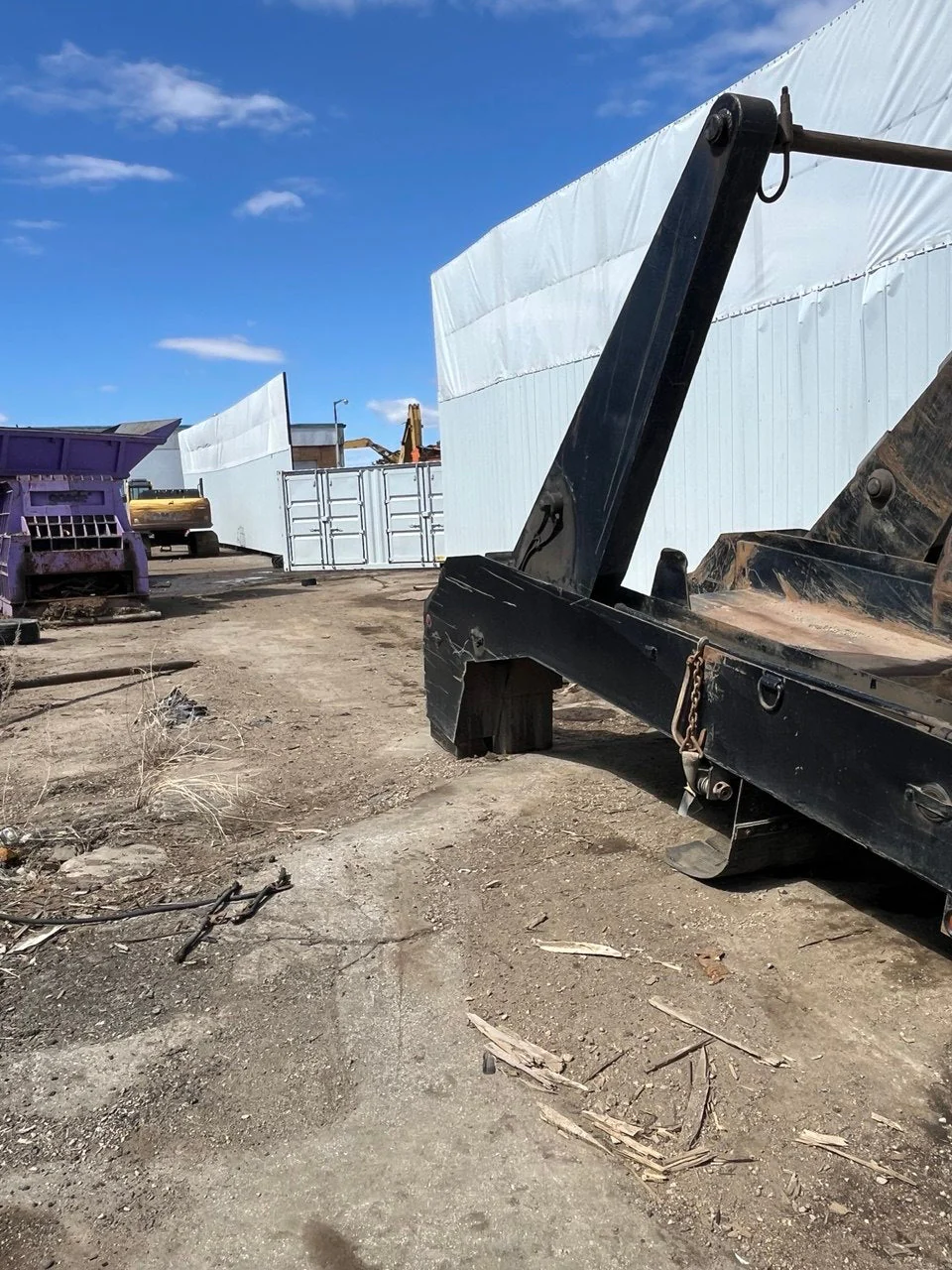Heavy Duty Lugger Body / Roll-Off Hoist Truck Body – Scrap Bin, Demolition, Waste Container System – Used - Image 5