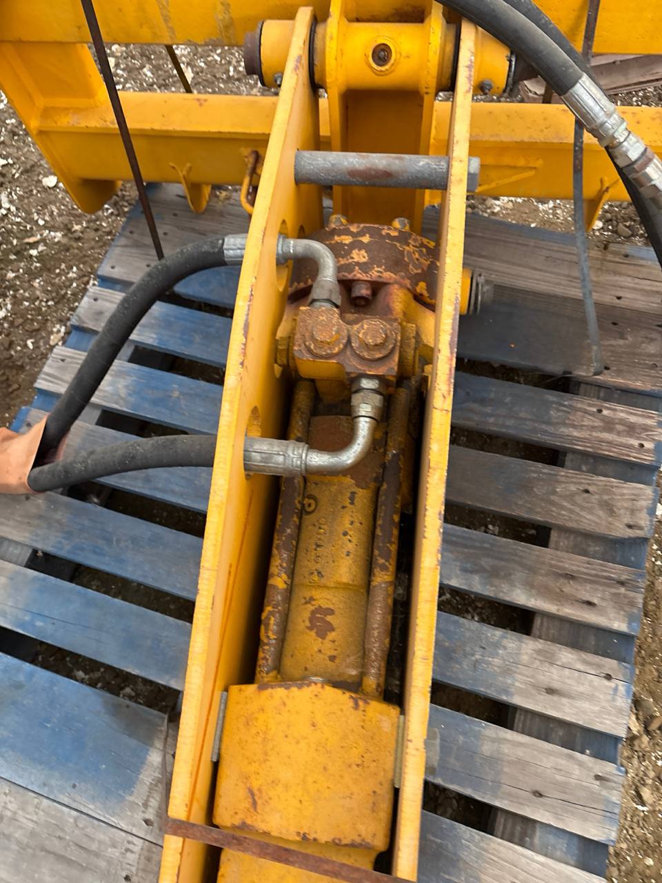 JCB Hydraulic Breaker / Hammer – 275 kg Class | Lightly Used Surplus | Serial 087499 | CE Certified - Image 4