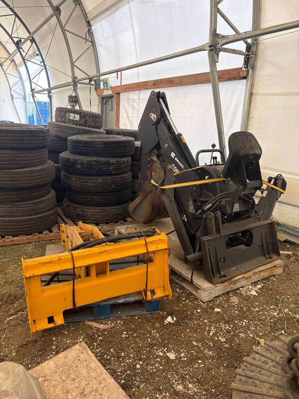 JCB Hydraulic Breaker / Hammer – 275 kg Class | Lightly Used Surplus | Serial 087499 | CE Certified - Image 5