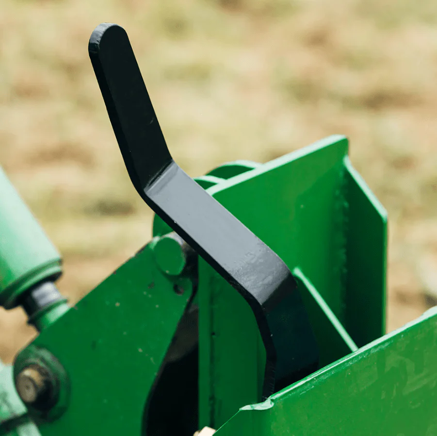 Quick Tach Conversion Adapter – John Deere to Skid Steer, 4000 lb Capacity | SKU 294171 - Image 5