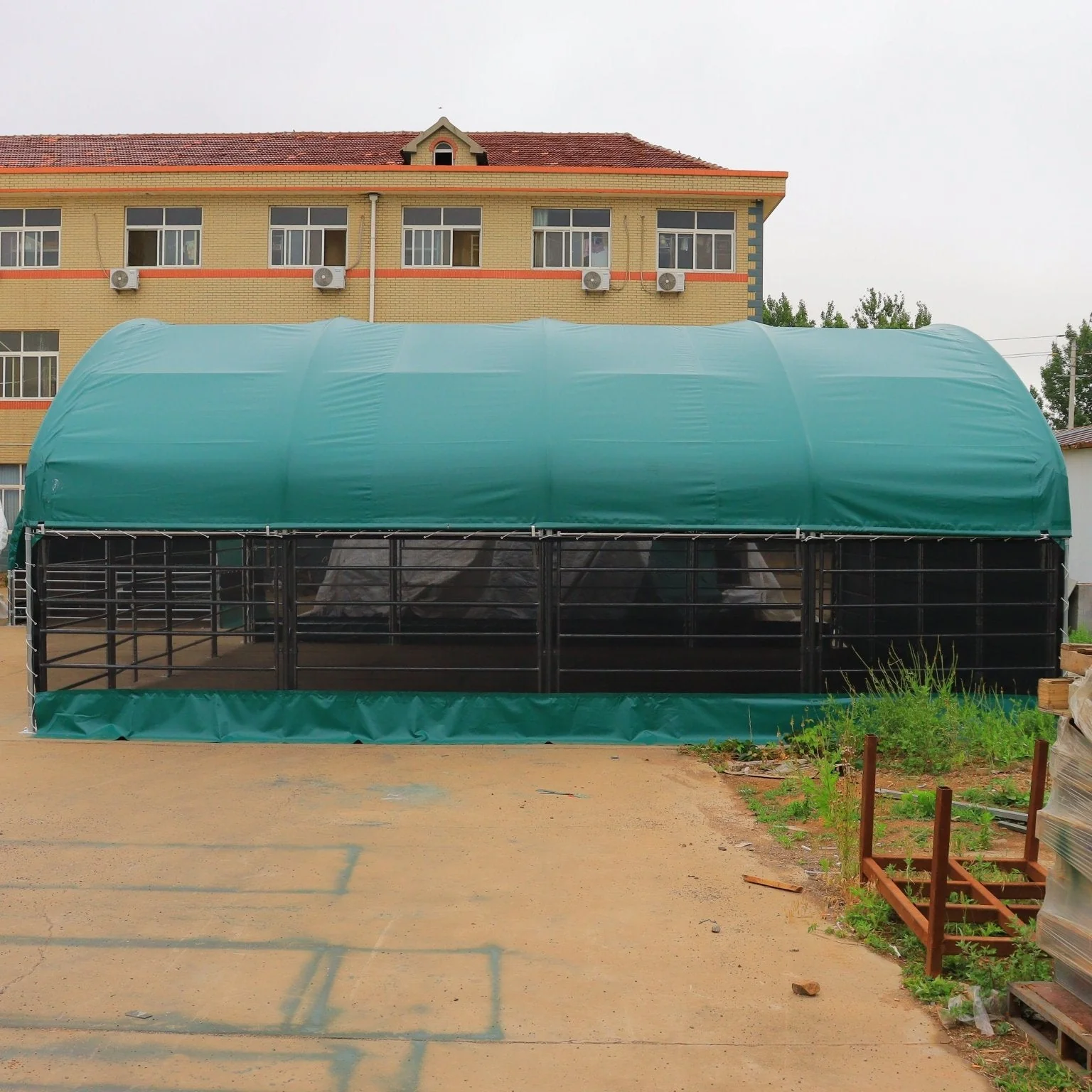 13, 26 32 ft & 40 ft Livestock Corral Shelter – 17oz Green PVC Cover, 6-Bar Panels & 5' Swing Gate - Image 7