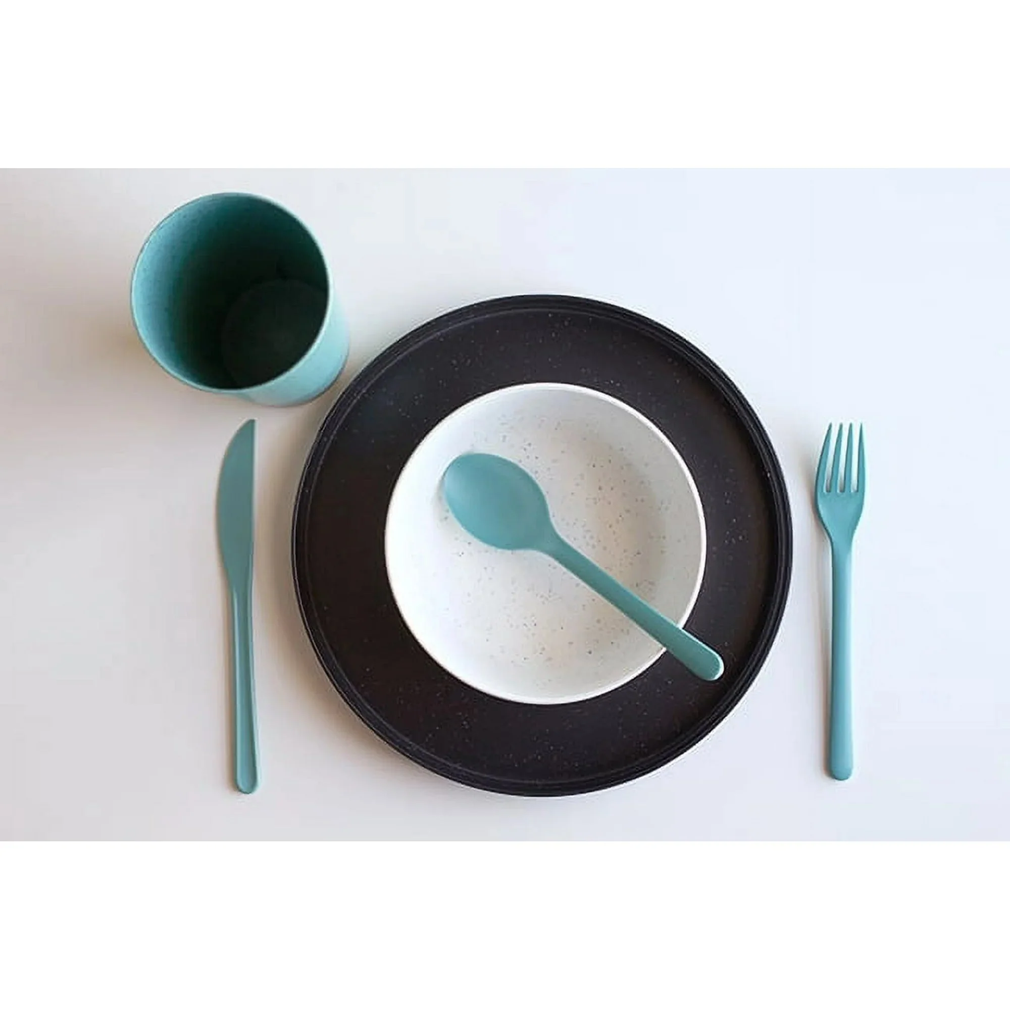 Mainstays 28-Piece Eco-Friendly Recycled Plastic Dinnerware Set – Service for 4 849434028484 - Image 10