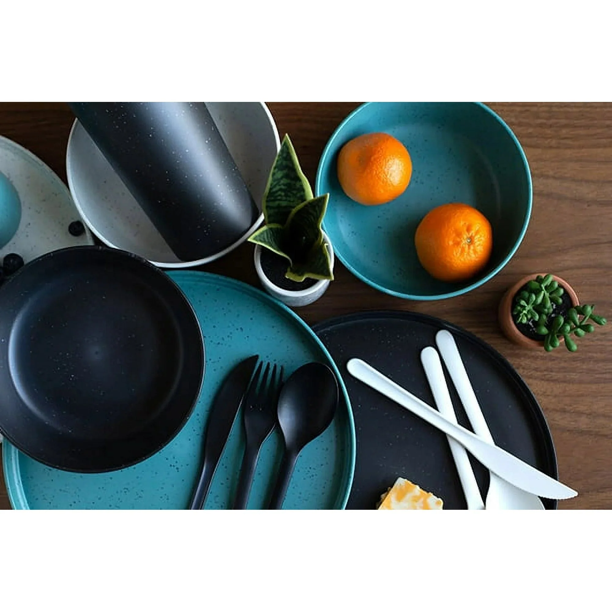 Mainstays 28-Piece Eco-Friendly Recycled Plastic Dinnerware Set – Service for 4 849434028484 - Image 8