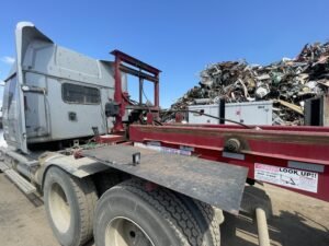 Mini Rolloff Trailer Truck – Compact Heavy-Duty Hauling Trailer - Image 7