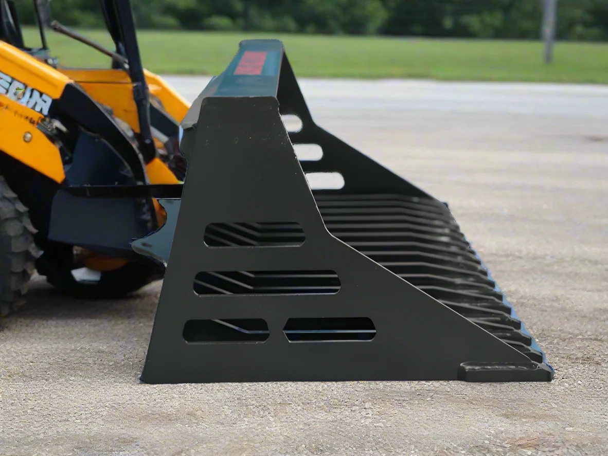 Mini Skid Steer Rock Bucket Attachment – Heavy-Duty Design – SKU 294311 - Image 2