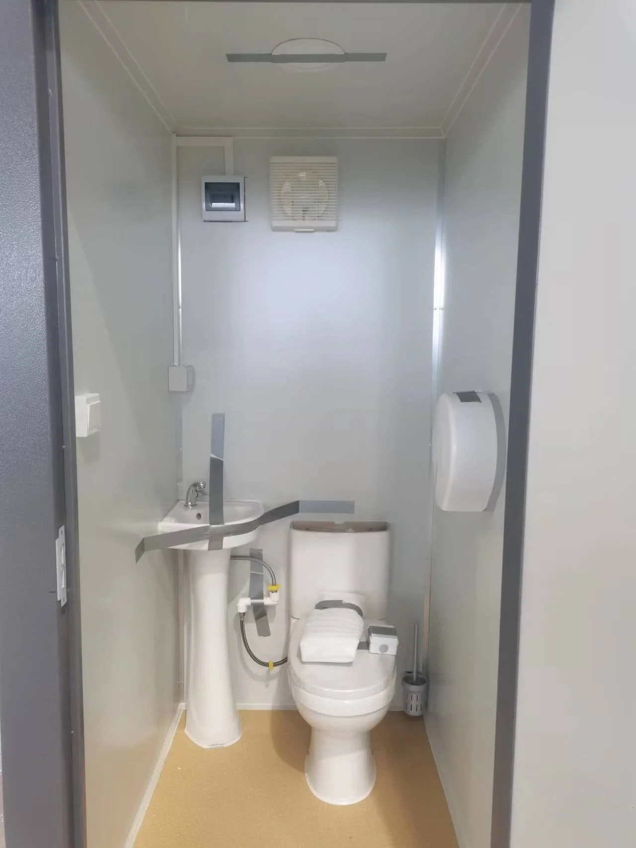 Mobile Toilet & Portable Shower Restroom Units Bathroom – Single, Double & Shower Models for Job Sites & Events - Image 14