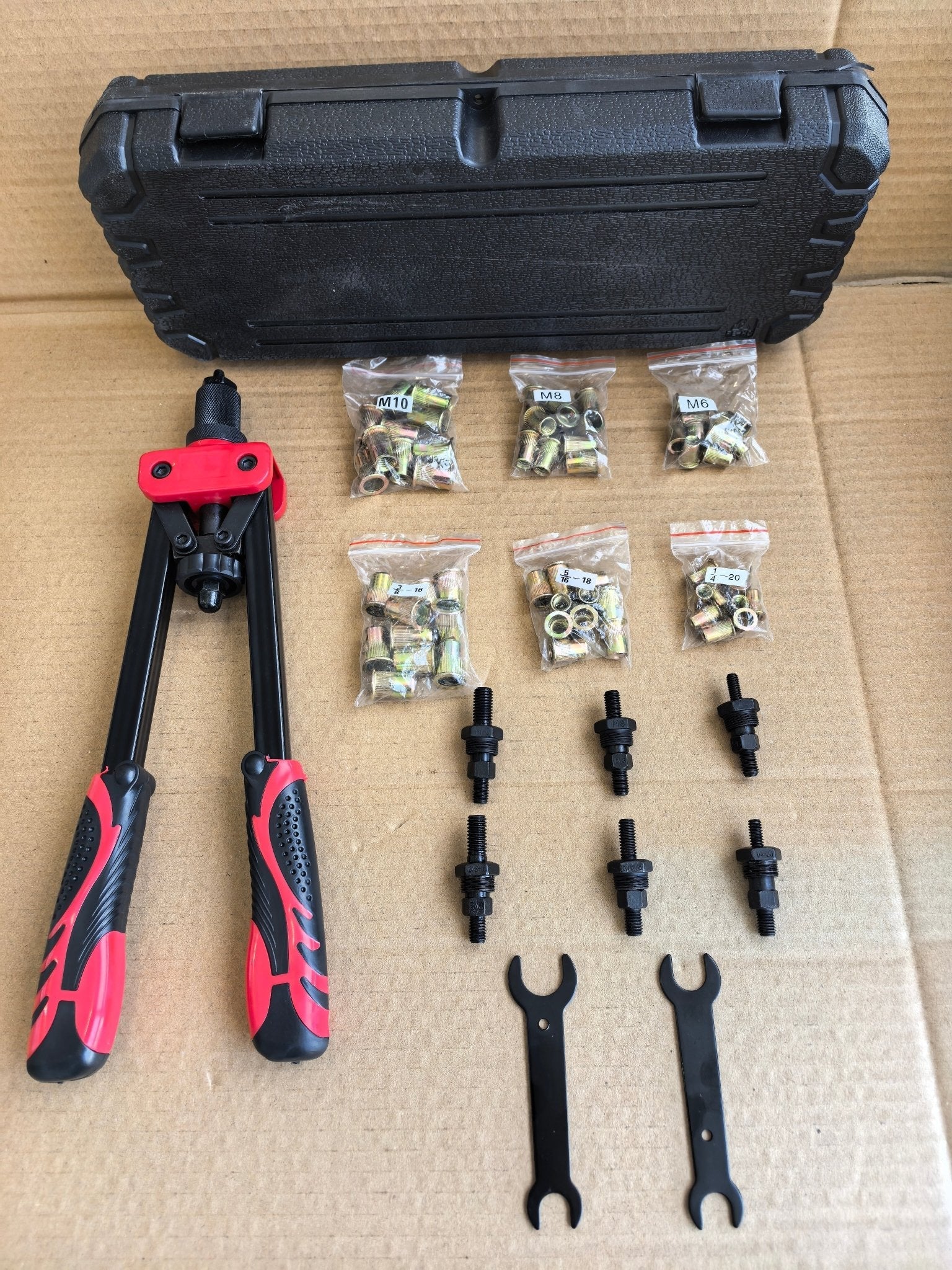 New 14-Inch Rivet Nut Tool Kit with 7 Mandrels & 70 Rivet Nuts – SAE & Metric Sizes with Carry Case – 929RN - Image 2