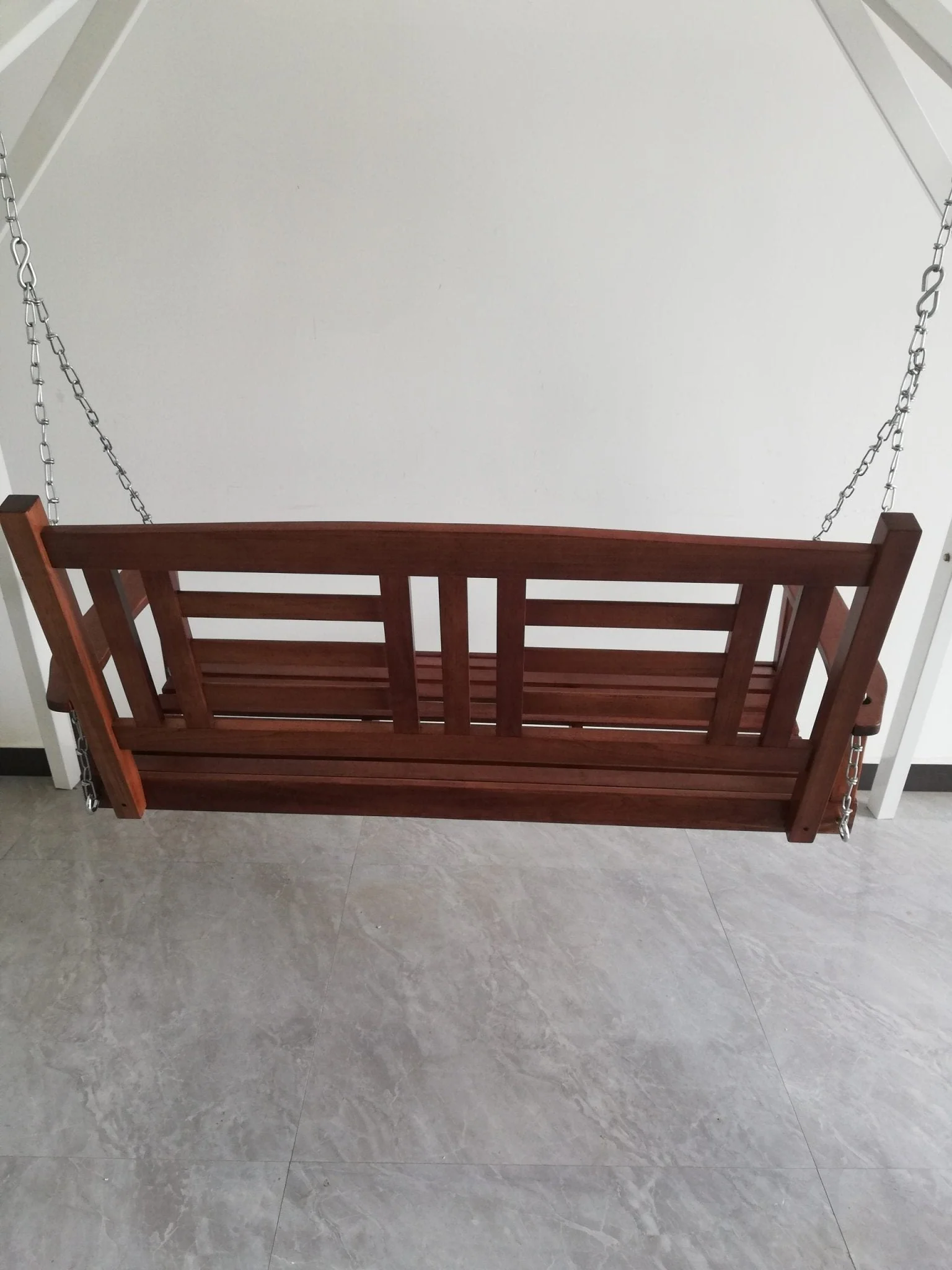 New 2 Person Wooden Patio Swing – Durable Outdoor Relaxation Seat 827216 - Image 8