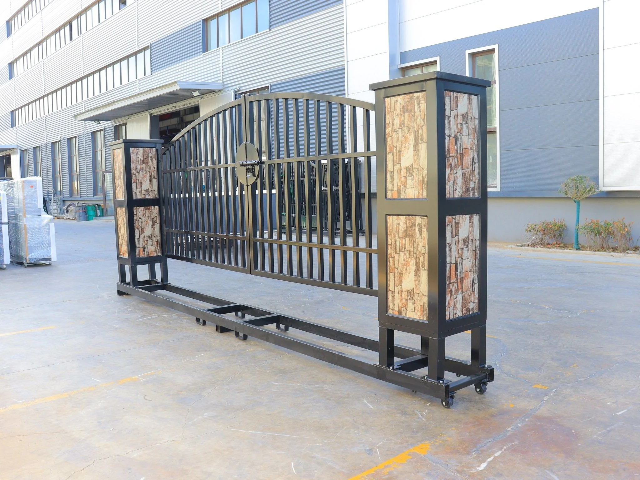 NEW 20 FT Metal Farm Gate | Driveway Entry Design Dual-Swing Gate Kit TM2006NCF101 - Image 6