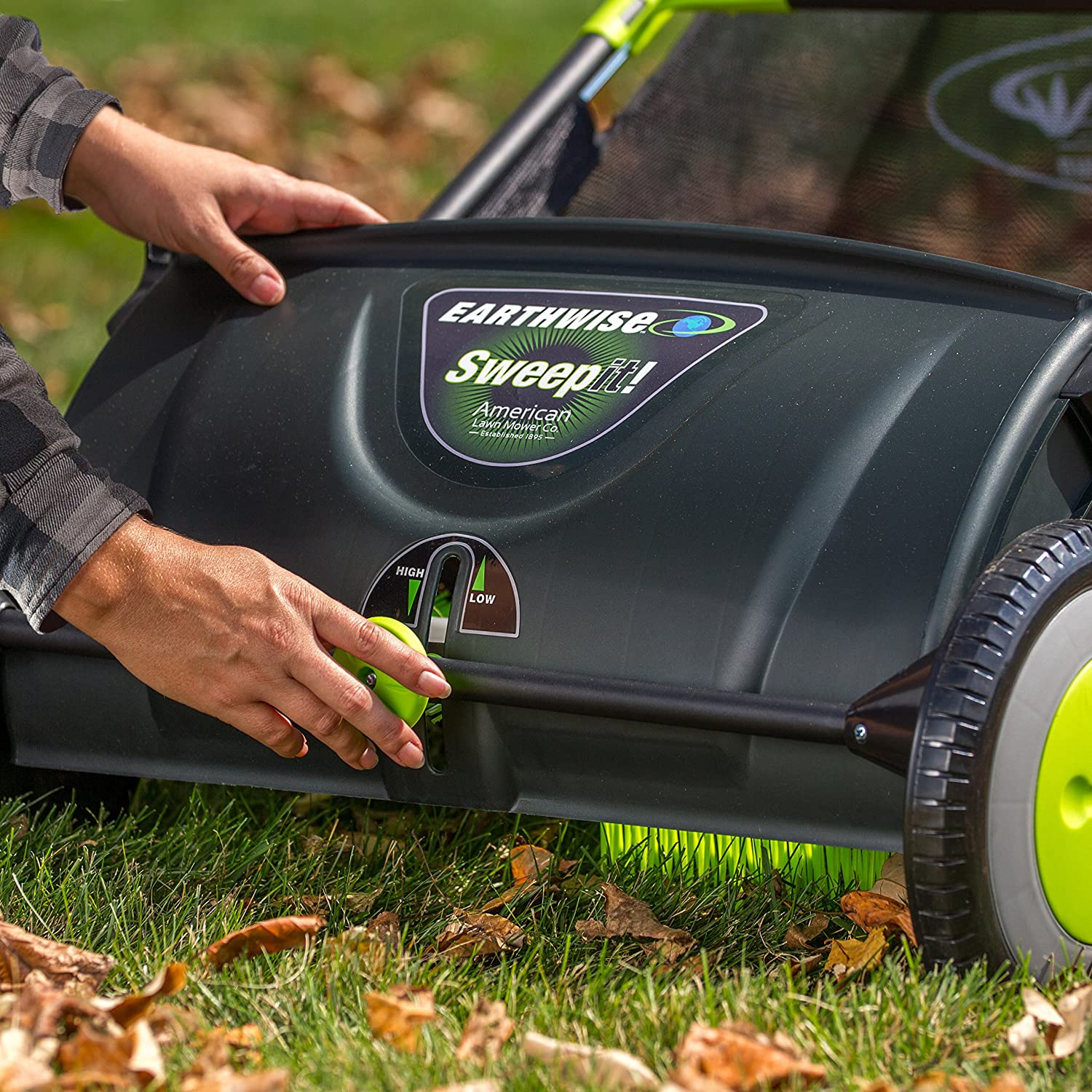 New 21 in Push Lawn Sweeper with Collection Bag – Adjustable Height | SKU: WTS00121 - Image 4