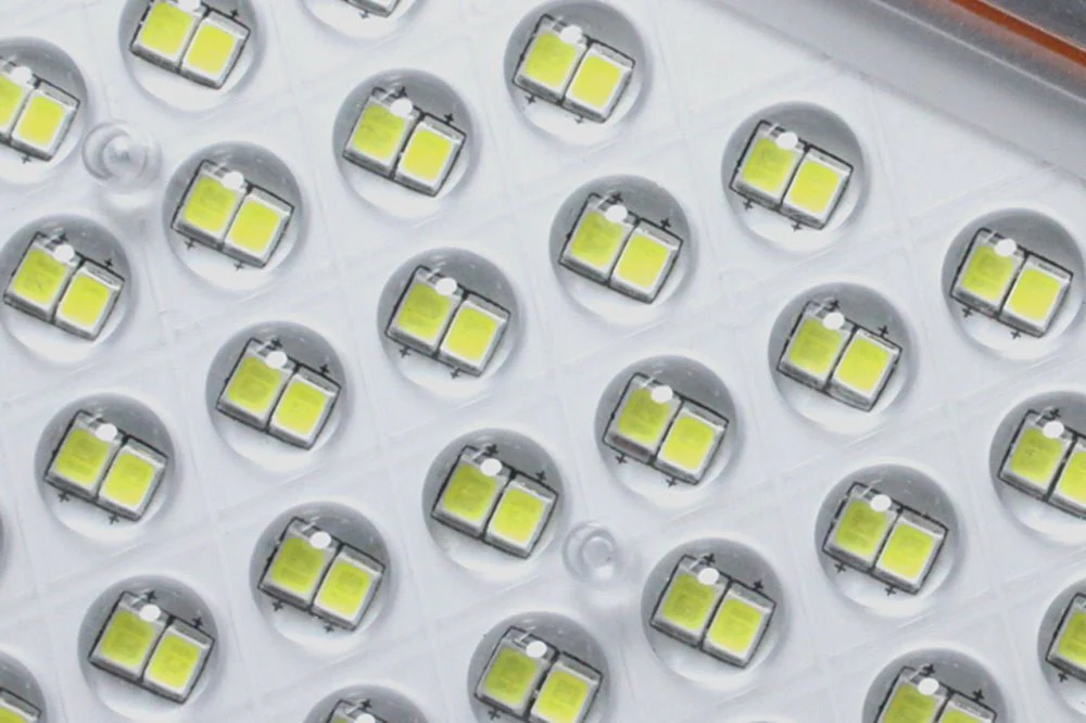 New 600W Solar Flood Light – High Power Outdoor Security Lighting MJ01600W - Image 3