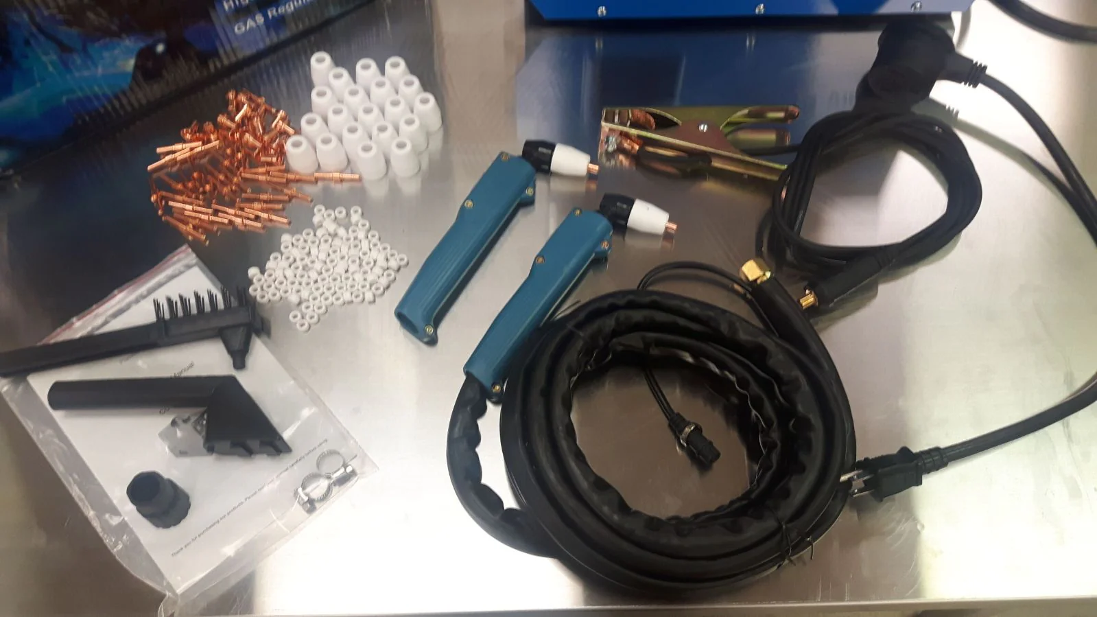 NEW Blue Viper Dual Voltage Plasma Cutter Set + Consumables 110V/220V – CUT40N - Image 7