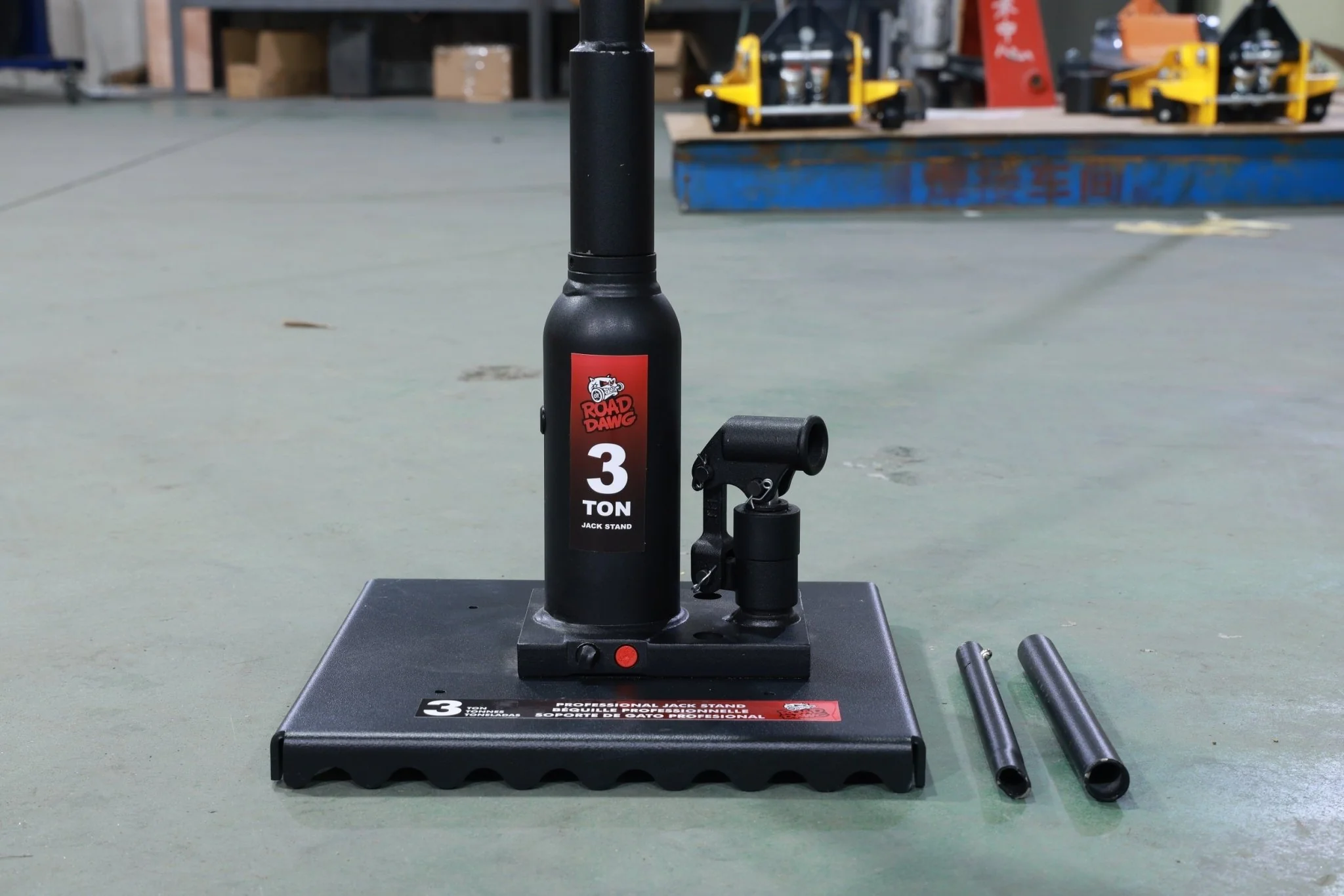 Off-Road 3 Ton Bottle Jack | Heavy-Duty Manual Hydraulic Jack – 8.7–13.6" Lift Height | SKU: TH903008 - Image 2