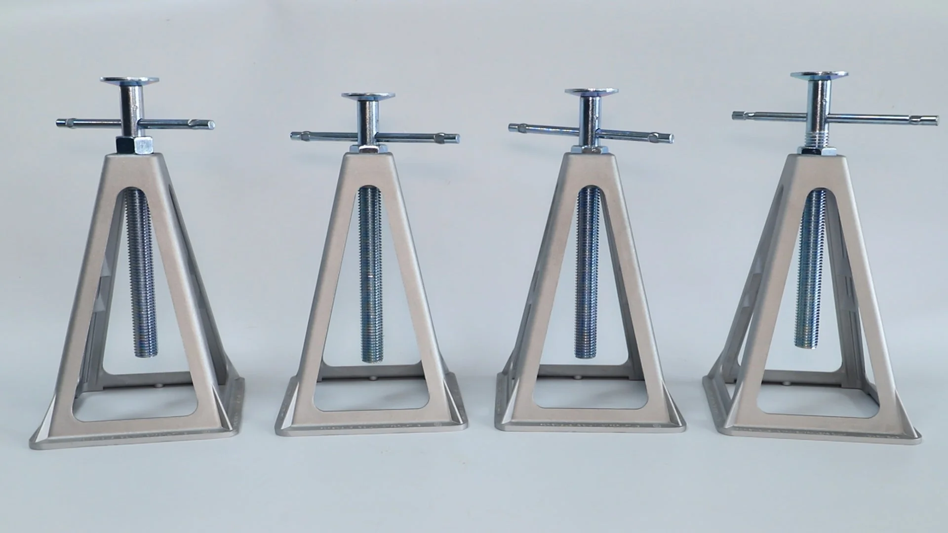 New RV Trailer Camper Aluminum 6,000 lbs 17” Extends Stabilizer Stacker Jack Stand – 4PK TC600017A