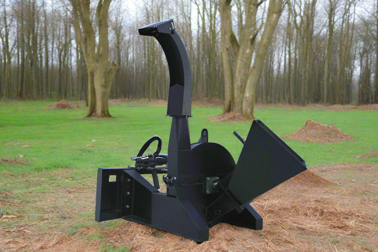 New Skid Steer Wood Chipper Attachment – Heavy-Duty Universal Quick-Attach Chipper for Loaders SU225014