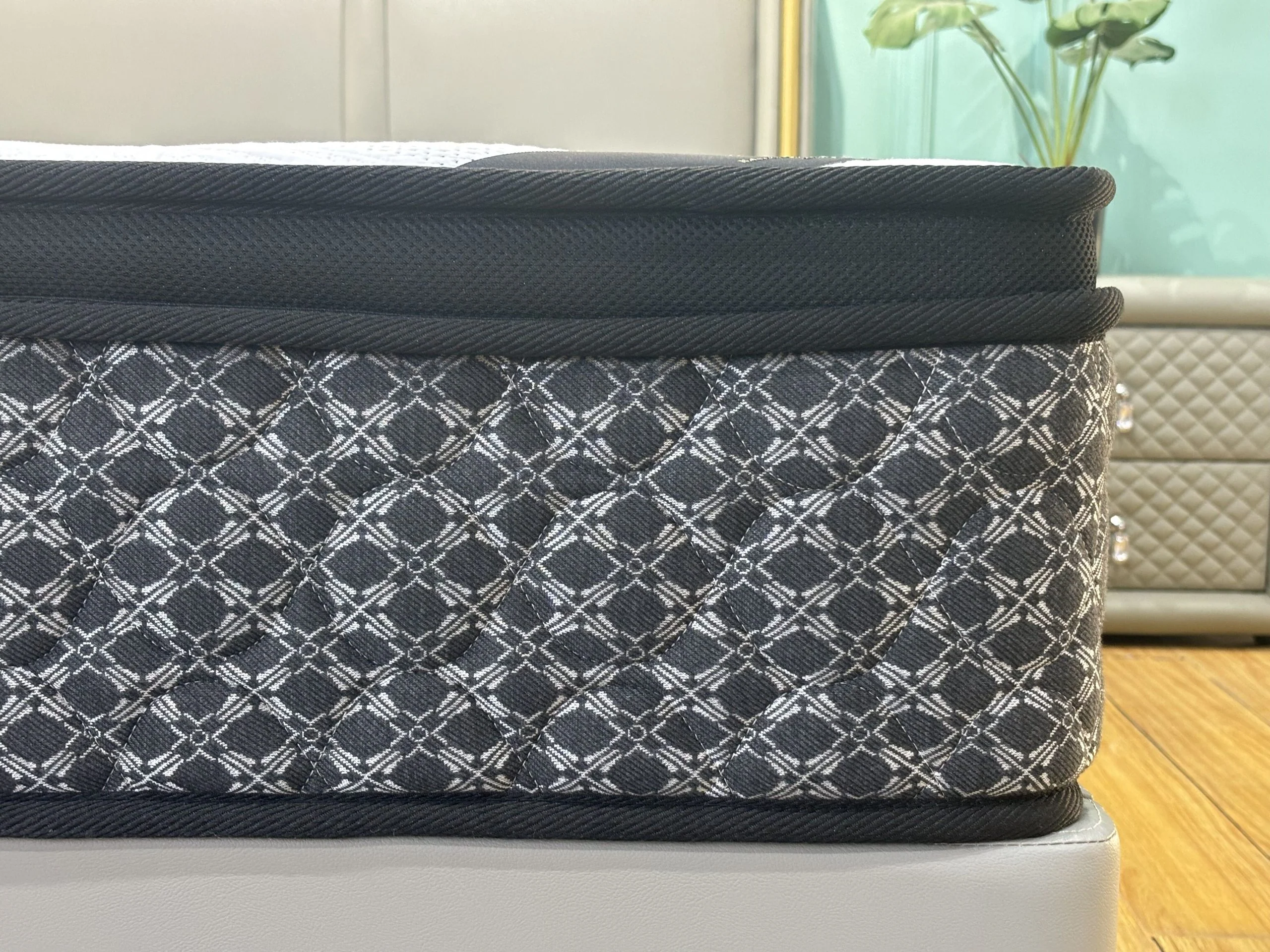 Night Star 12" Queen Bamboo Top Mattress | Plush Comfort & Eco-Friendly Design - Image 3