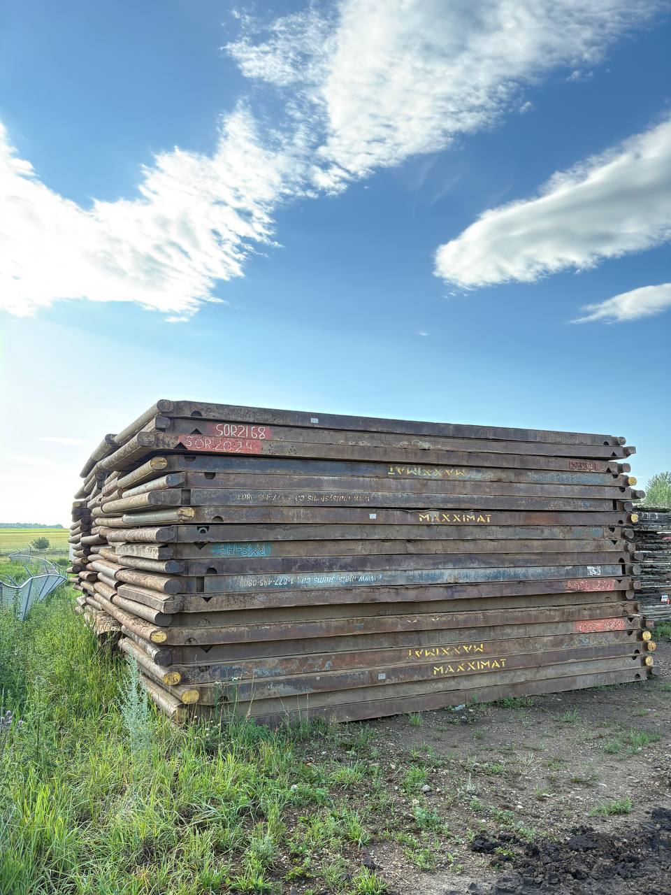 Rig Mats & Crane Mats – 20FT, 40FT, 8FT x 14FT – Regular Wear, Grade B, Grade C – Heavy-Duty Ground Protection for Construction & Oilfield - Image 12
